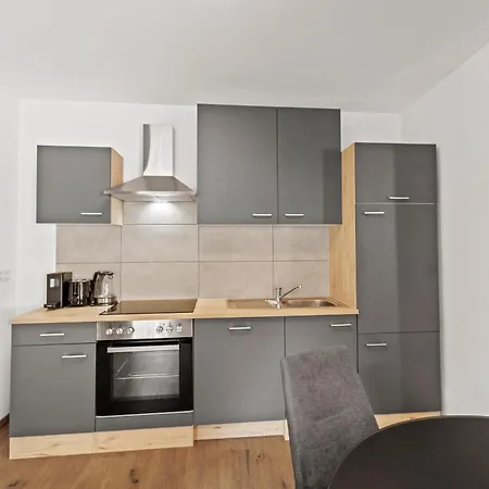 Stilvolles Zuhause Mit Terrasse Apartment Bruck an der Mur Exterior photo